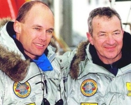 На този ден: Приключва първата обиколка на Земята с балон