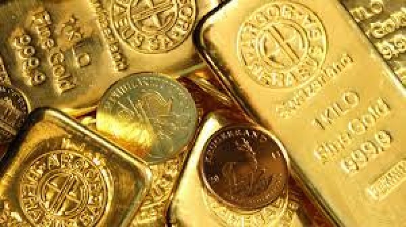 За първи път от година златото поскъпна над 2000 долара, ръст и при криптовалутите