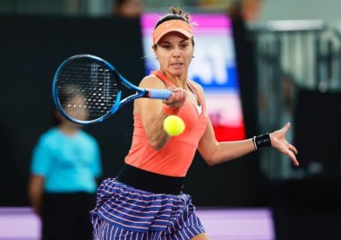 Виктория Томова отпадна на крачка от основната схема на WTA