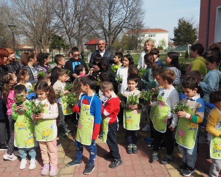 Децата в Община „Марица