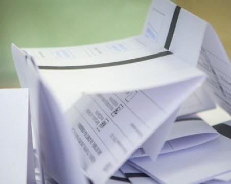 В 2000 секции няма да снимат как се броят бюлетините