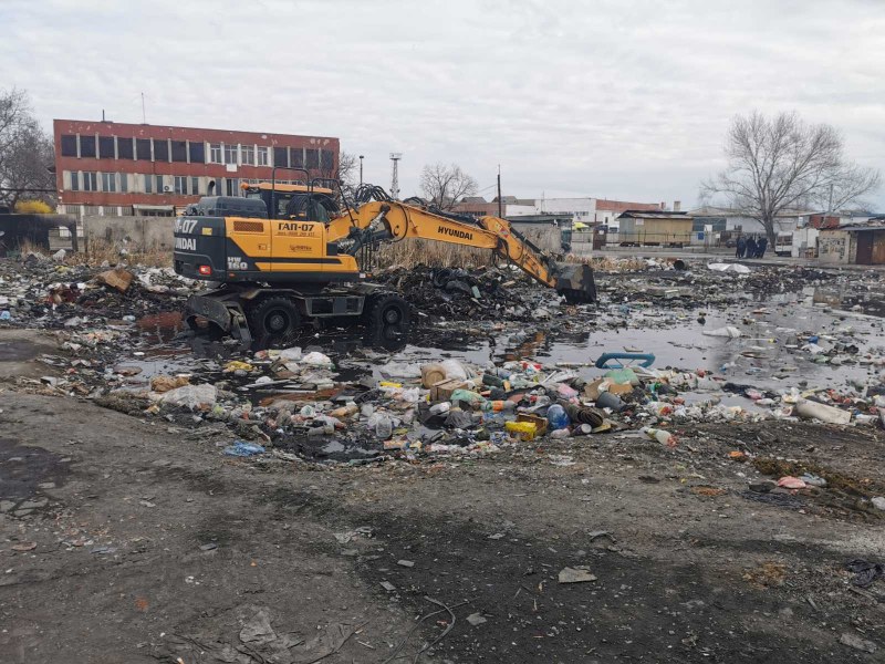 Над 140 тона отпадъци от незаконни сметища събра „Чистота