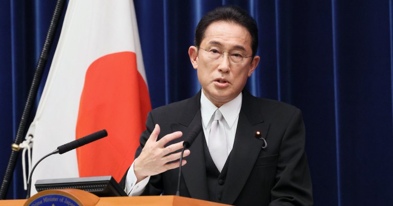 Японският премиер с изненадваща визита в Киев