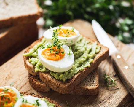 Започнете деня правилно: Какво е най-добре да закусваме