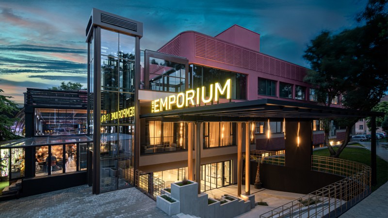 Най-новият хотел в Пловдив The Emporium Plovdiv – MGallery е вдъхновяващо допълнение към живописната атмосфера и култура на Пловдив
