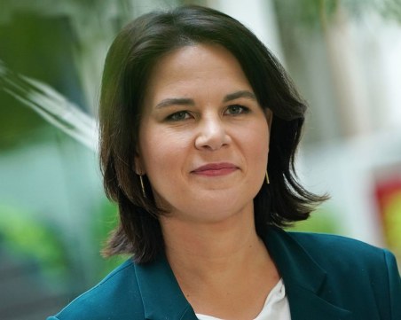 Немският външен министър подкрепи решението за арест на Путин