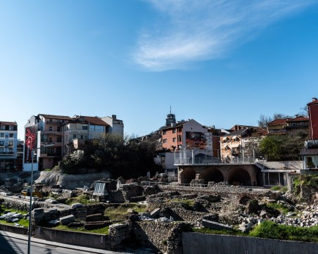 Слънчев и топъл ден очаква пловдивчани