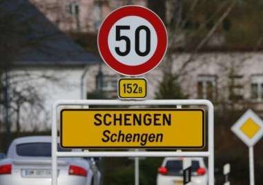 Румъния и България изпълняват критериите за присъединяване към Шенген Притеснен
