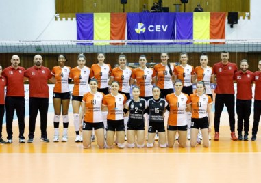 Българската волейболна национална Гергана Димитрова и нейния отбор румънският Алба