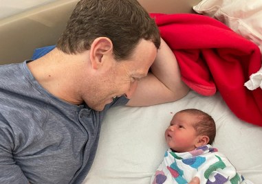 Марк Зукърбърг официално е баща на три деца 38 годишният изпълнителен