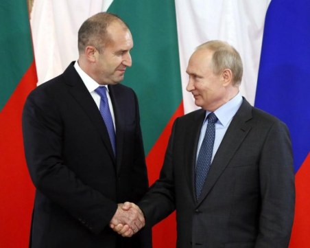 Румен Радев определи въпросът дали ще арестуваме Путин, ако дойде в България, за безсмислен