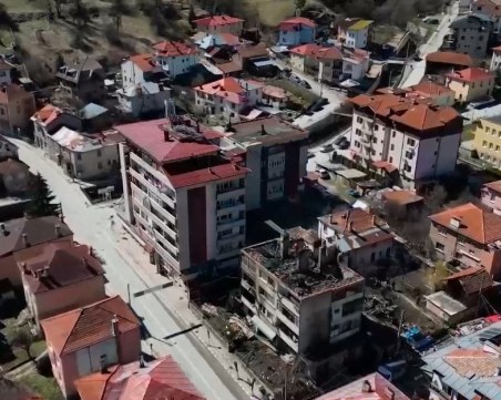 16 души остават без дом след пожара в Чепеларе, огънят тръгнал от барака в съседство