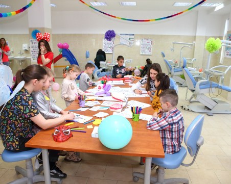 Стартира програма за профилактика на детското дентално здраве в МУ-Пловдив