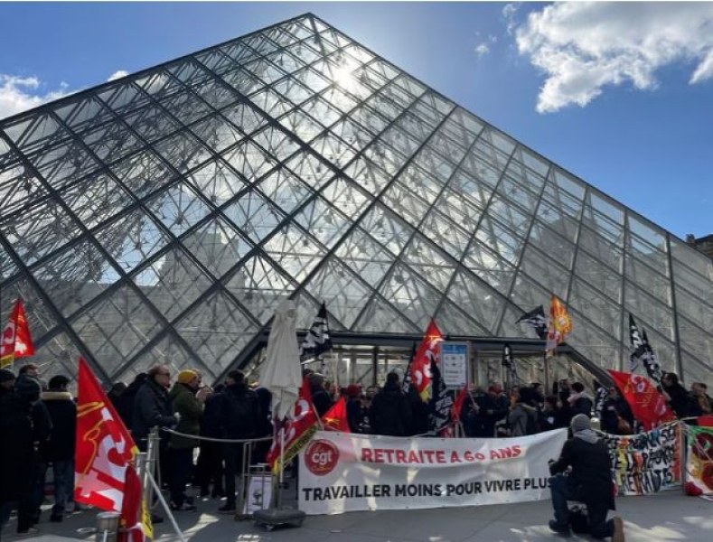 Стачките във Франция затвориха и Лувъра