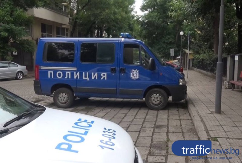 Спецакция в Пазарджишко, откриха списък с имена в магазин в Септември