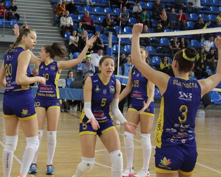 Марица на 9-ти пореден финал след категоричен успех над Славия