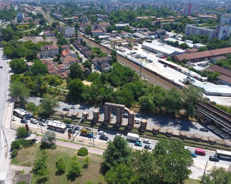 Облачно, но топло време в Пловдив днес