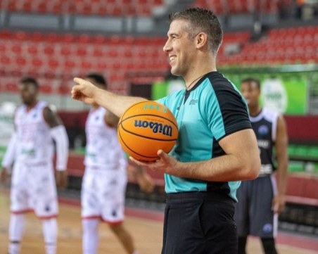 Пловдивски съдия ще свири на Световното по баскетбол за мъже