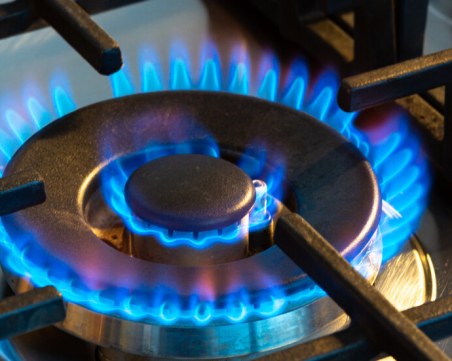 КЕВР утвърди цената на природния газ за април