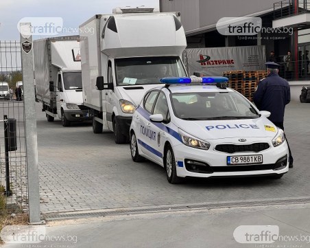 Машините за вота потеглиха към секциите в Пловдив и областта, проверяват всички места за гласуване
