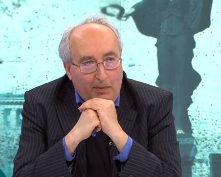 Николов: Човекът днес е по-зависим от технологиите, които отнемат независимостта му