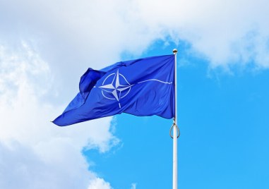 Утре външните министри на НАТО ще приветстват новия си член