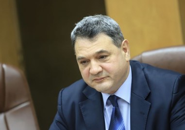 От 31 март съгласно заповед на министъра на вътрешните работи