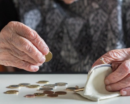 Без великденски надбавки към пенсиите тази година