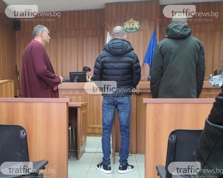 Калпазани откраднаха и блъснаха кола край Пловдив, съдът прати единия в затвора