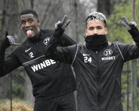 Локо започна подготовка за мача със Септември