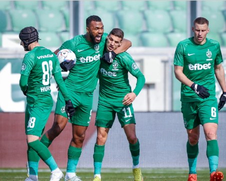 Лудогорец се измъчи, но елиминира Спартак Варна за Купата