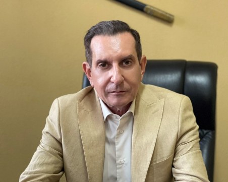 Мараджиев: Некомпетентни лица да не се опитват да правят внушения за изборен туризъм