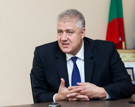 Проф. Асен Балтов се отказа от депутатското си място – оставал на болничния терен