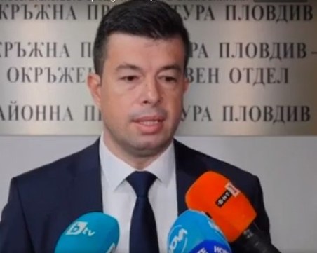 Прокуратурата проверява дали 1619 души са регистрирани наистина на един адрес в Стамболийски