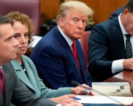 Тръмп пледира „невинен