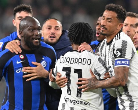 Бой и три червени картона след Ювентус - Интер