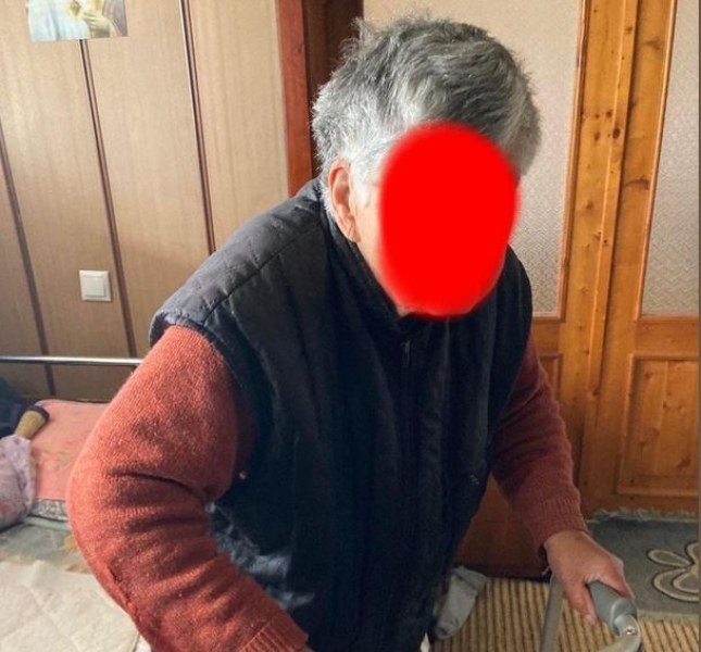 Възрастна жена със здравословни проблеми се нуждае от подкрепа, пенсията ѝ не стига