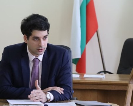 Атанас Пеканов: Парите от плана зависят от закони, които чакат да бъдат приети