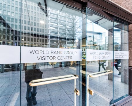 Какво прогнозира Световната банка за икономиката на България