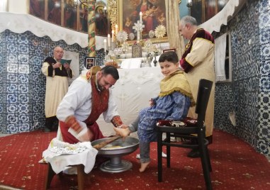 Арменците се подготвят да посрещнат най светлия християнски празник Великден Вчера
