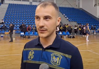 Старши треньорът на Марица Пловдив Борислав Крачанов говори след успеха