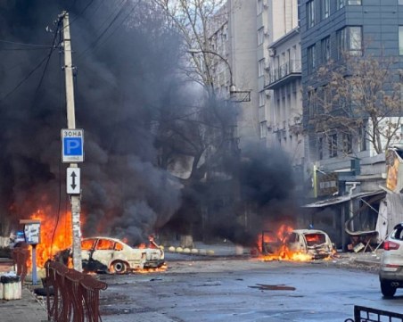 Ранени при атака в Херсонска област, експлозии в Мелитопол