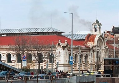 Пожар горя в Халите в София Сигналът за пламъците е