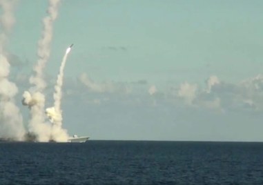 Изстреляна от Украйна ракета е била свалена над черноморското пристанище