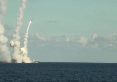 Изстреляна от Украйна ракета е била свалена над черноморското пристанище