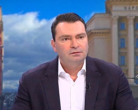 Калоян Паргов: ГЕРБ може да се опита да направи коалиция с БСП, ДПС и ИТН