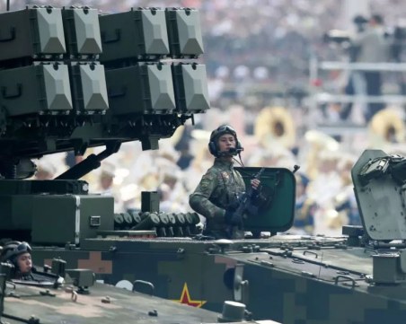 Китайската държавна телевизия показа графика как армията атакува Тайван