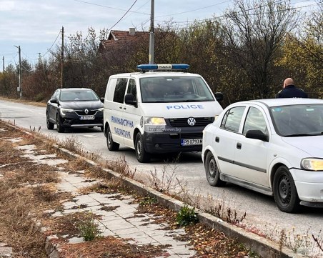 Мъж се застреля и рани съпругата си с пушка край София