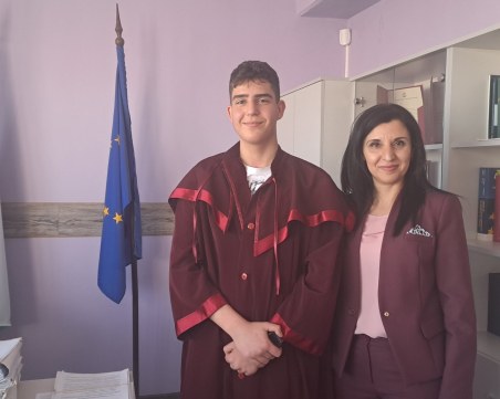 Ученик от Пловдив стана „Окръжен прокурор за един ден