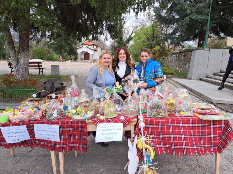 Благотворителен базар в Марково събира средстава за ремонт на местното читалище